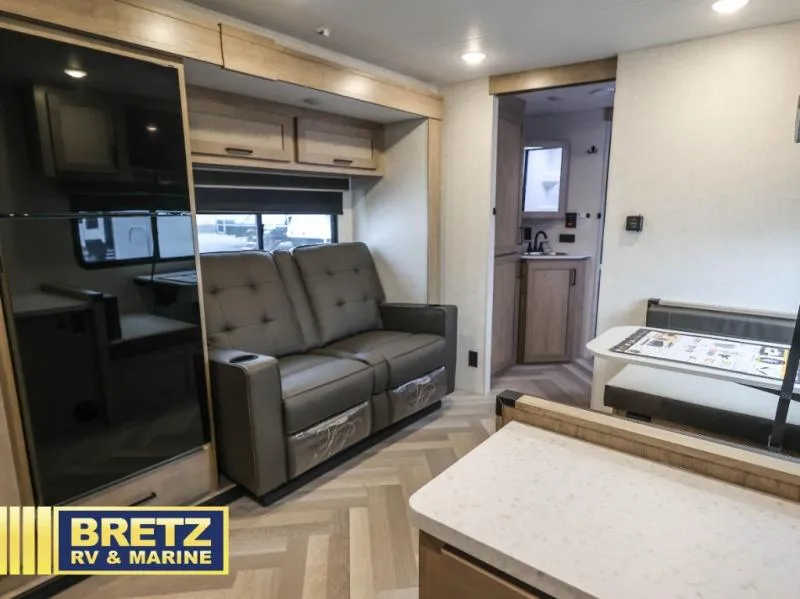 2026 Ember RV E-Series 24RLD - Photo 4