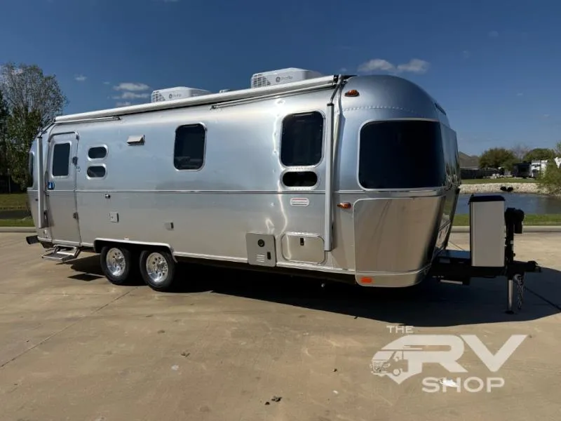 2026 Airstream International 25FB Twin - Photo 2