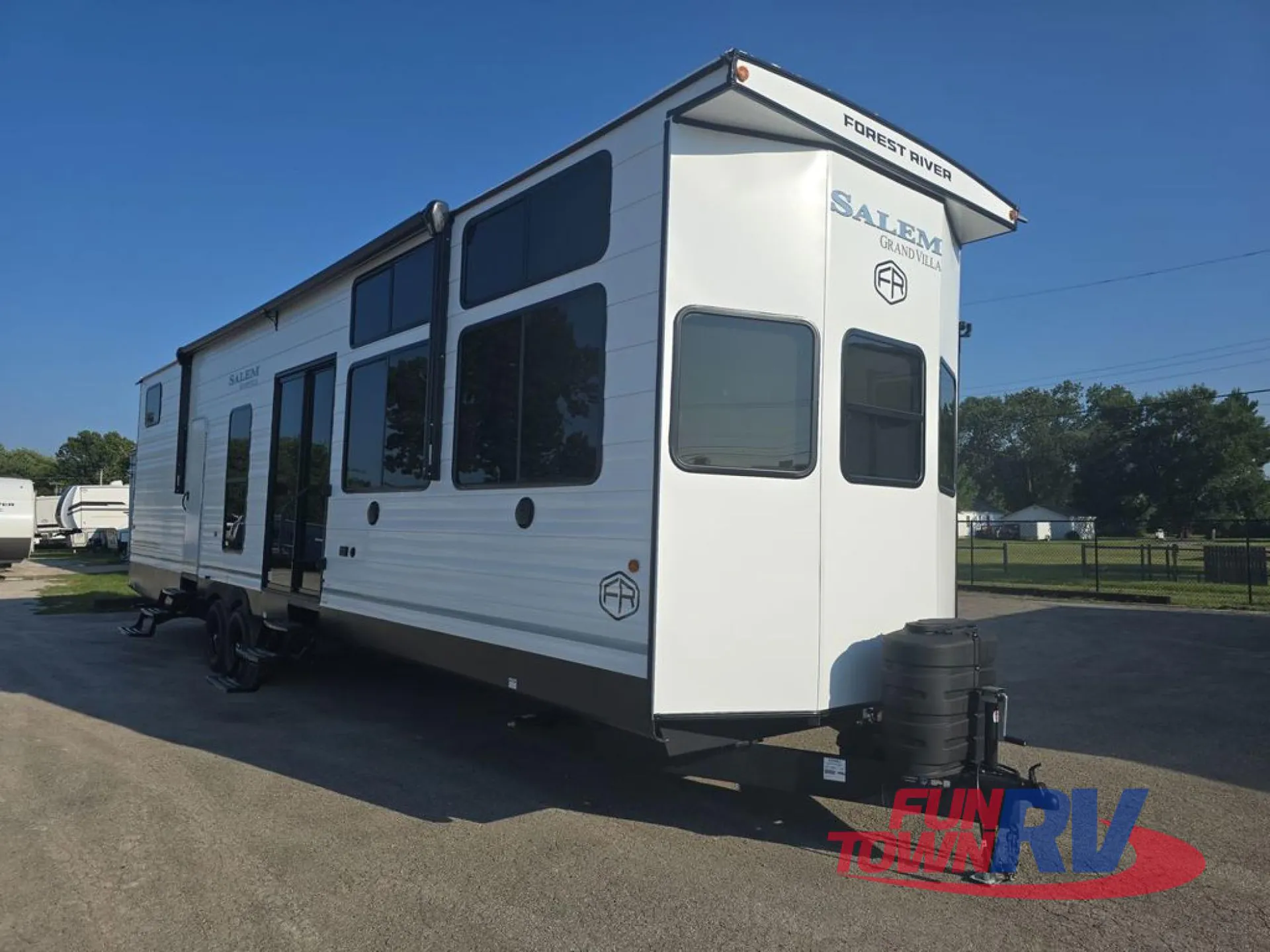2027 Forest River Salem Grand Villa 40FKP - Photo 2