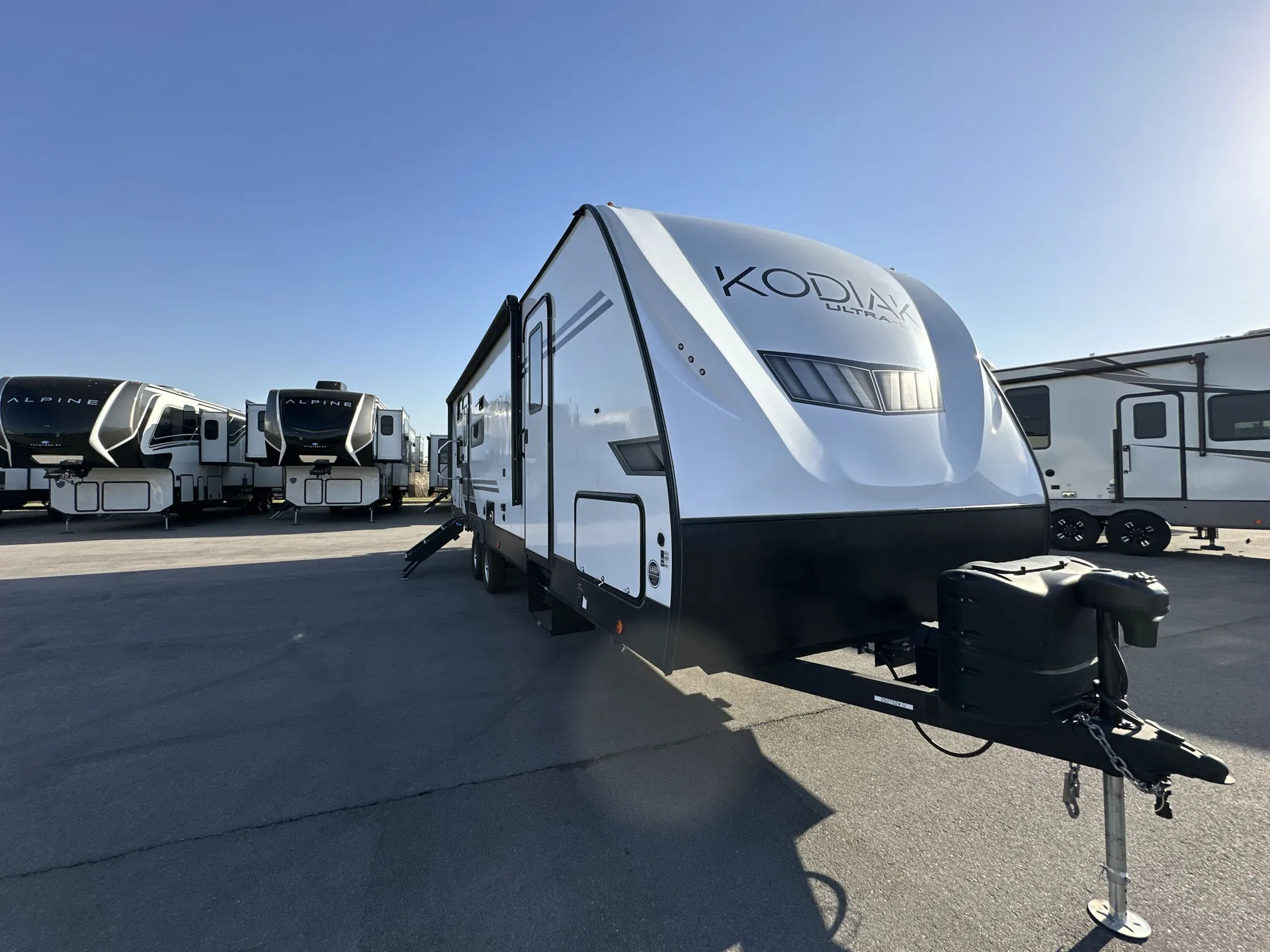 2023 Dutchmen Kodiak Ultra-Lite 289BHSL - Photo 2