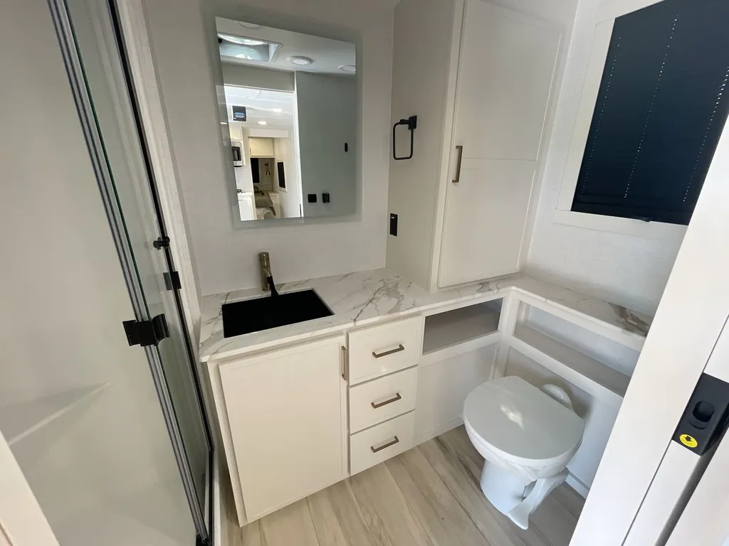 2026 Brinkley Model I 265, Photos photo 26