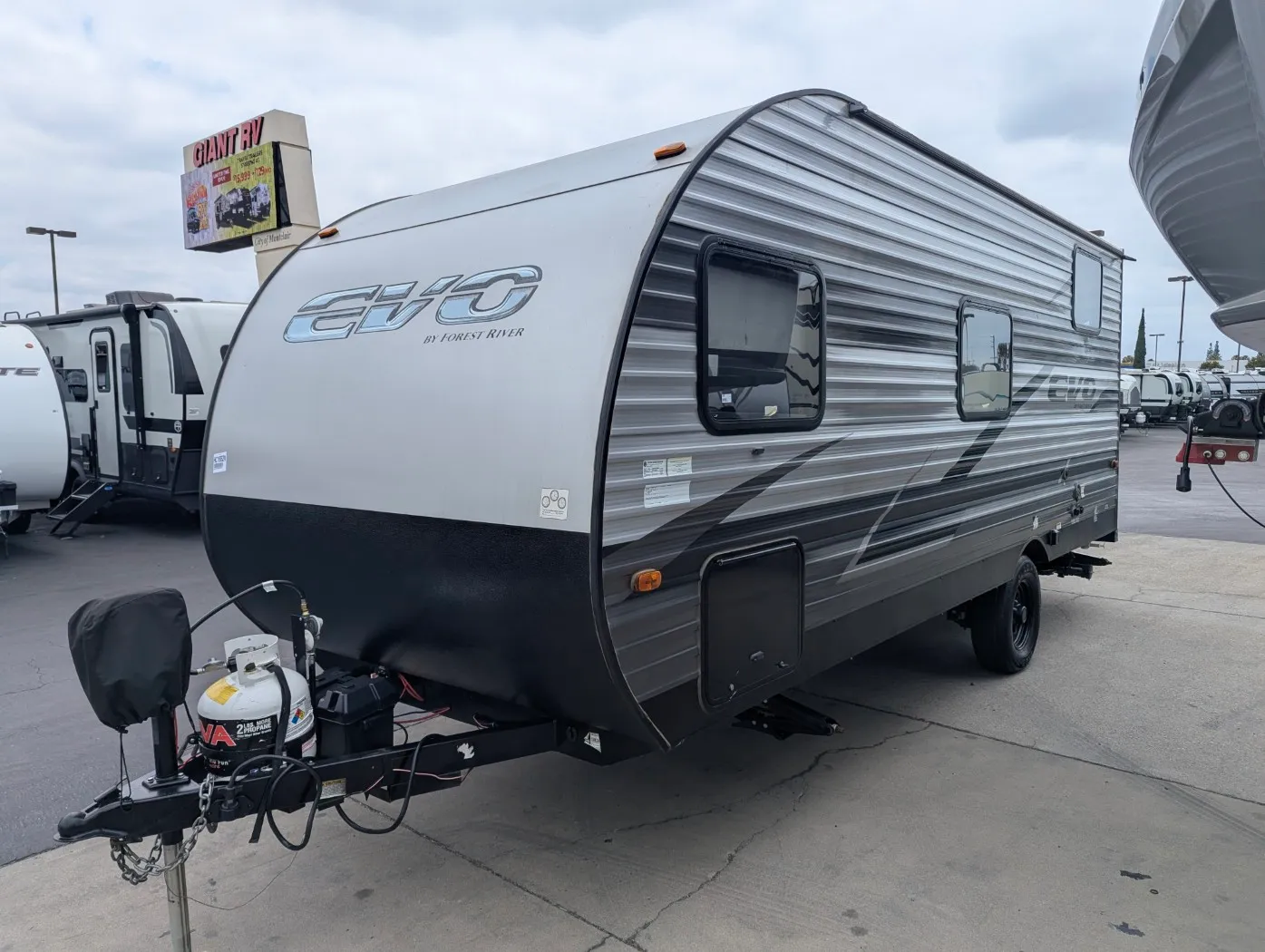 2022 Forest River EVO 177BQ - Photo 4