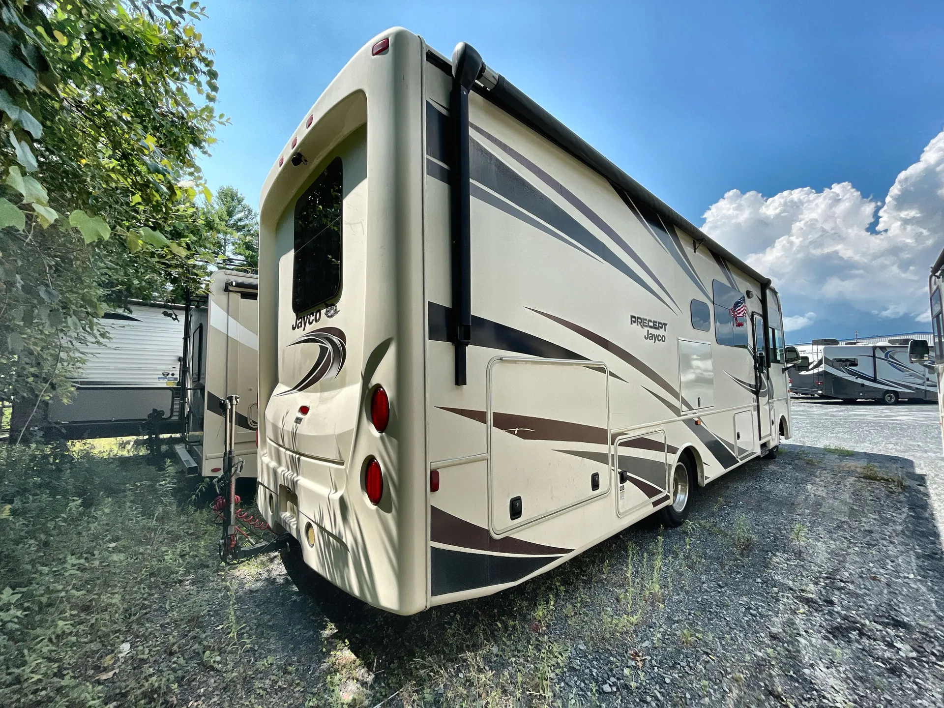2019 Jayco Precept 29V — campside