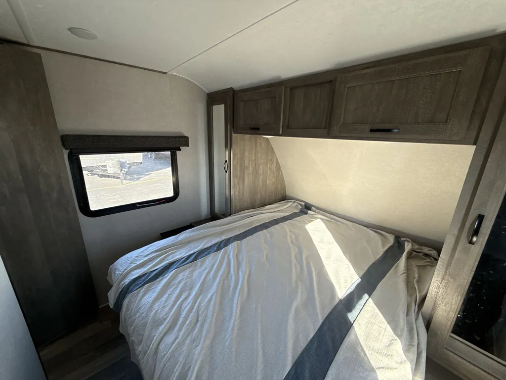 2020 Forest River Vibe 32BH, Photos photo 17