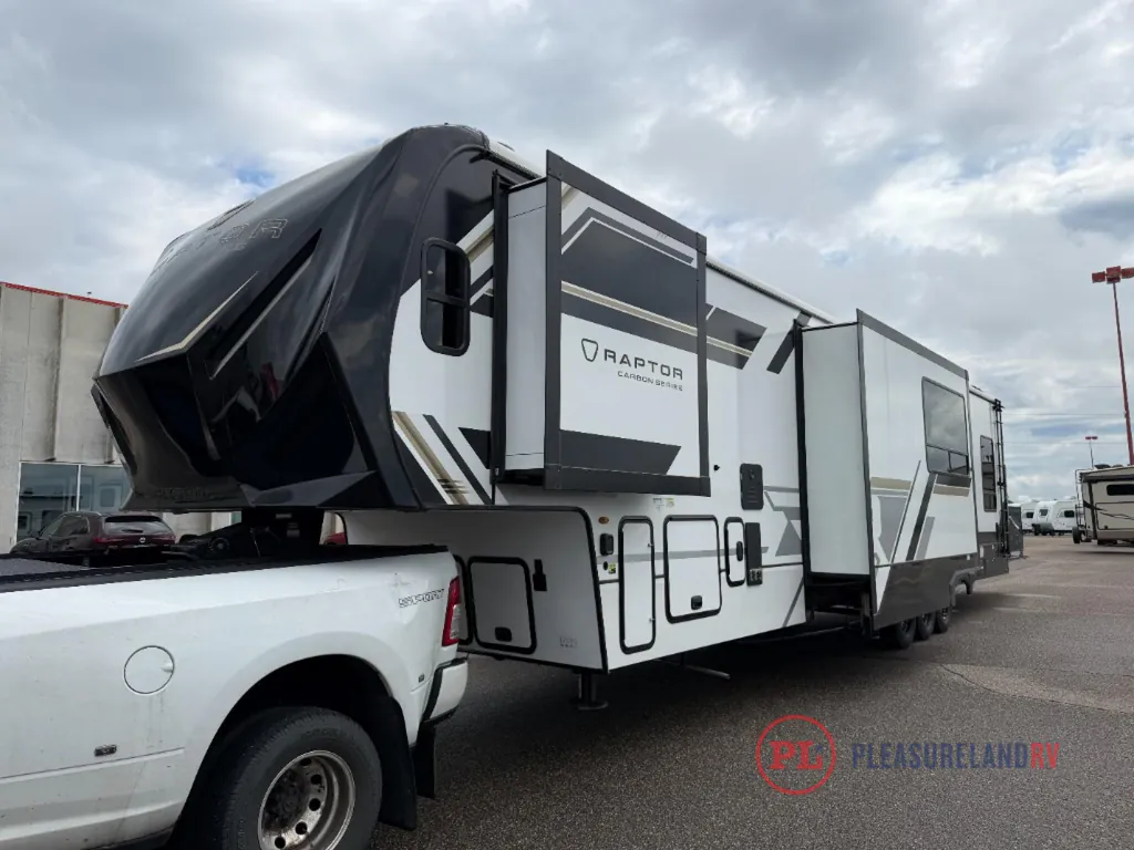2026 Keystone Raptor 420, Photos photo 4
