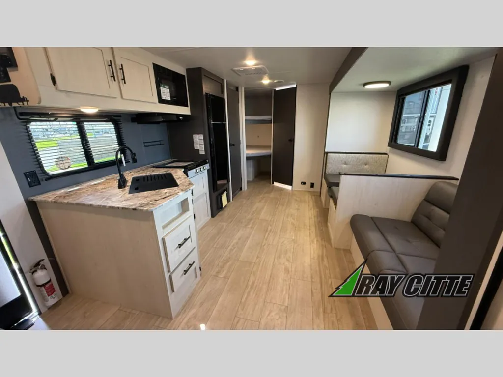 2027 Shasta RVs i-5 Edition 527BHS, Photos photo 5