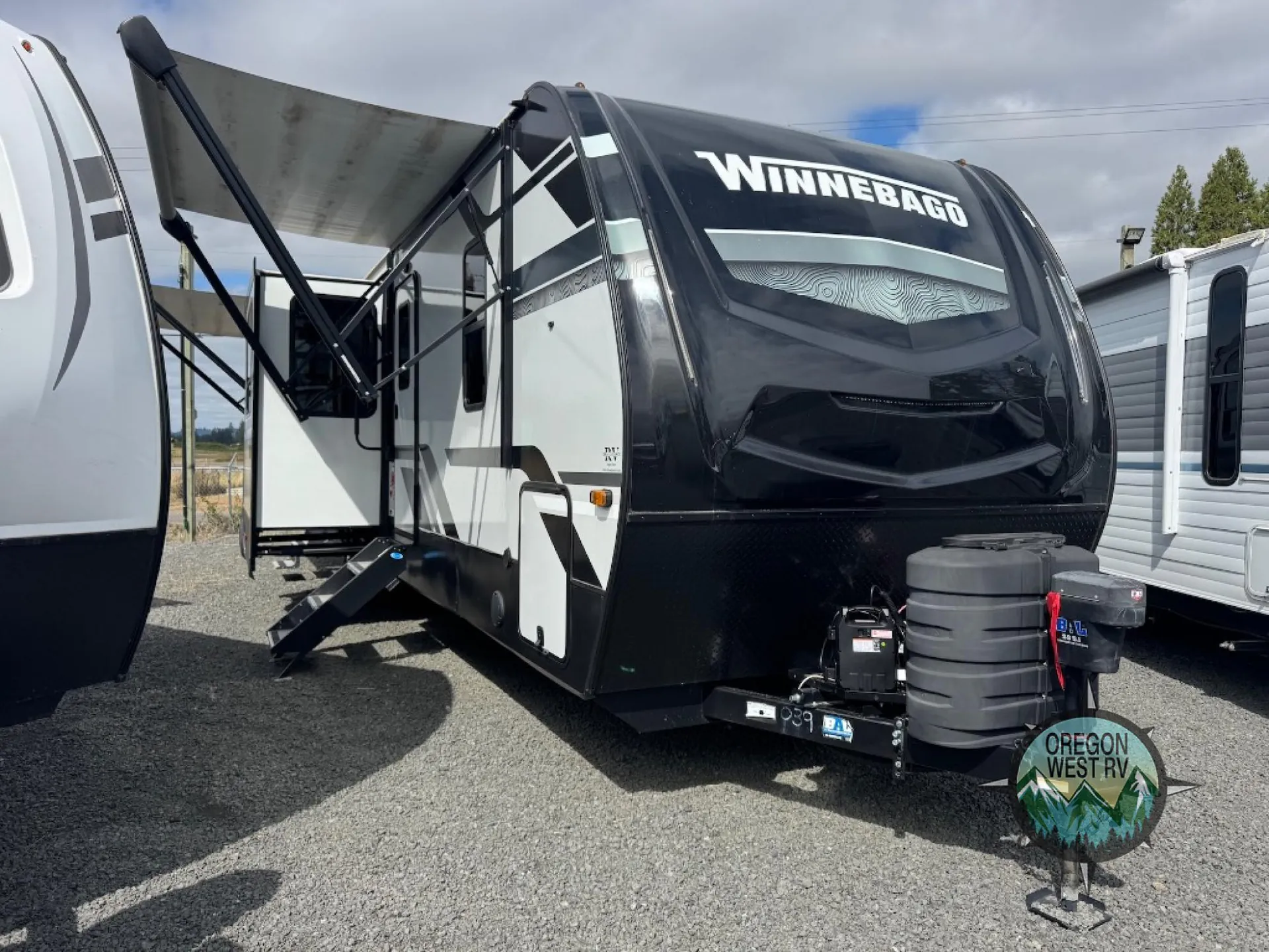 2024 Winnebago Voyage 3438RK - Photo 2