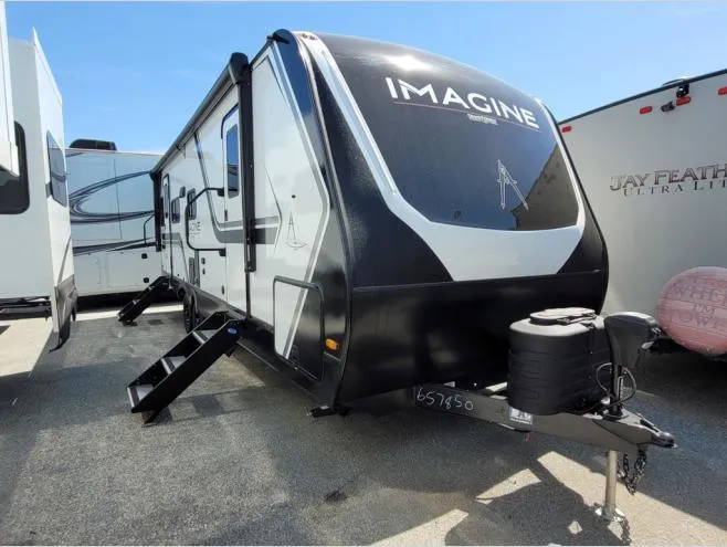 2026 Grand Design Imagine 2500RL - Photo 3