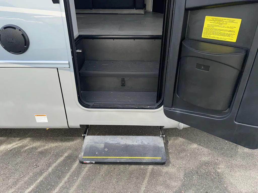 2026 Jayco Melbourne Prestige 25LP - Photo 3