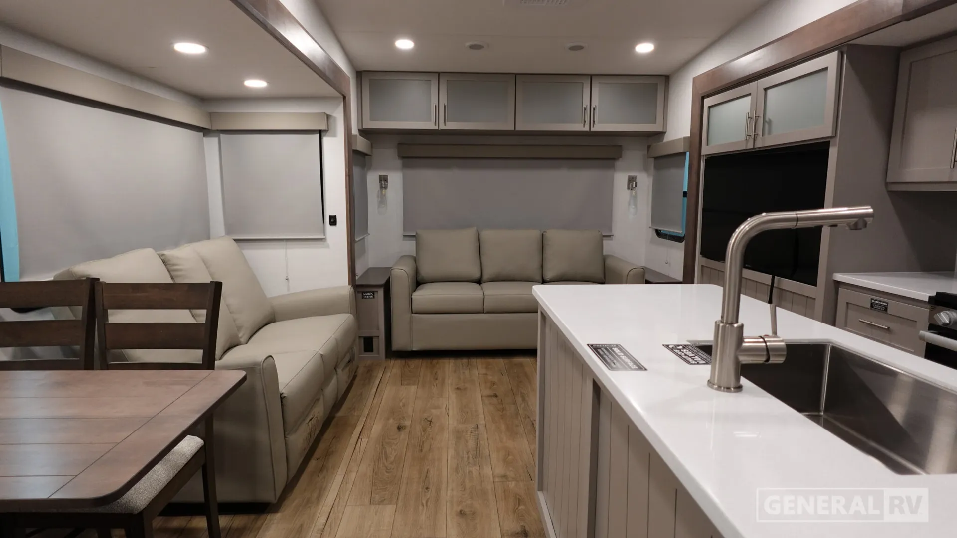 2026 Alliance RV Avenue All-Access 29RL - Photo 3