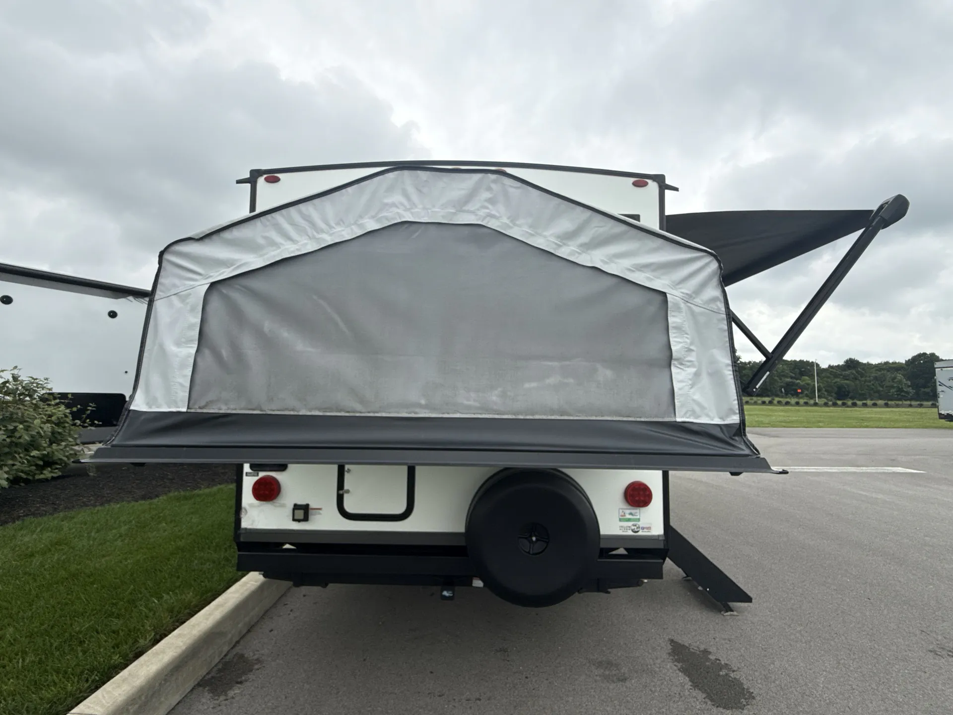 2022 Forest River Rockwood Roo 235S — backside