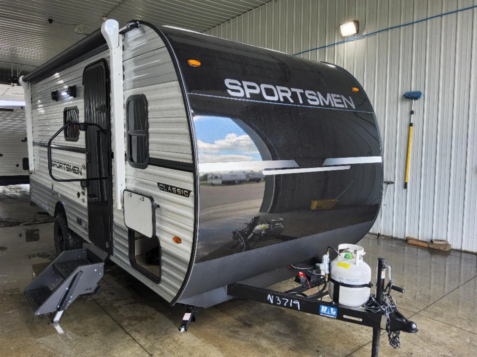 2027 K-Z Sportsmen Classic 180BH - Photo 2