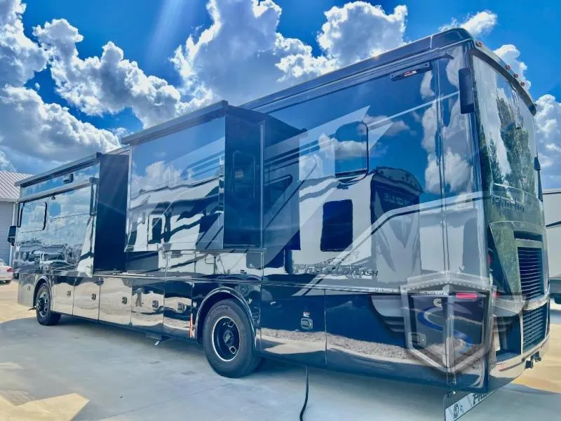 2026 Tiffin Phaeton 40 IH - Photo 4