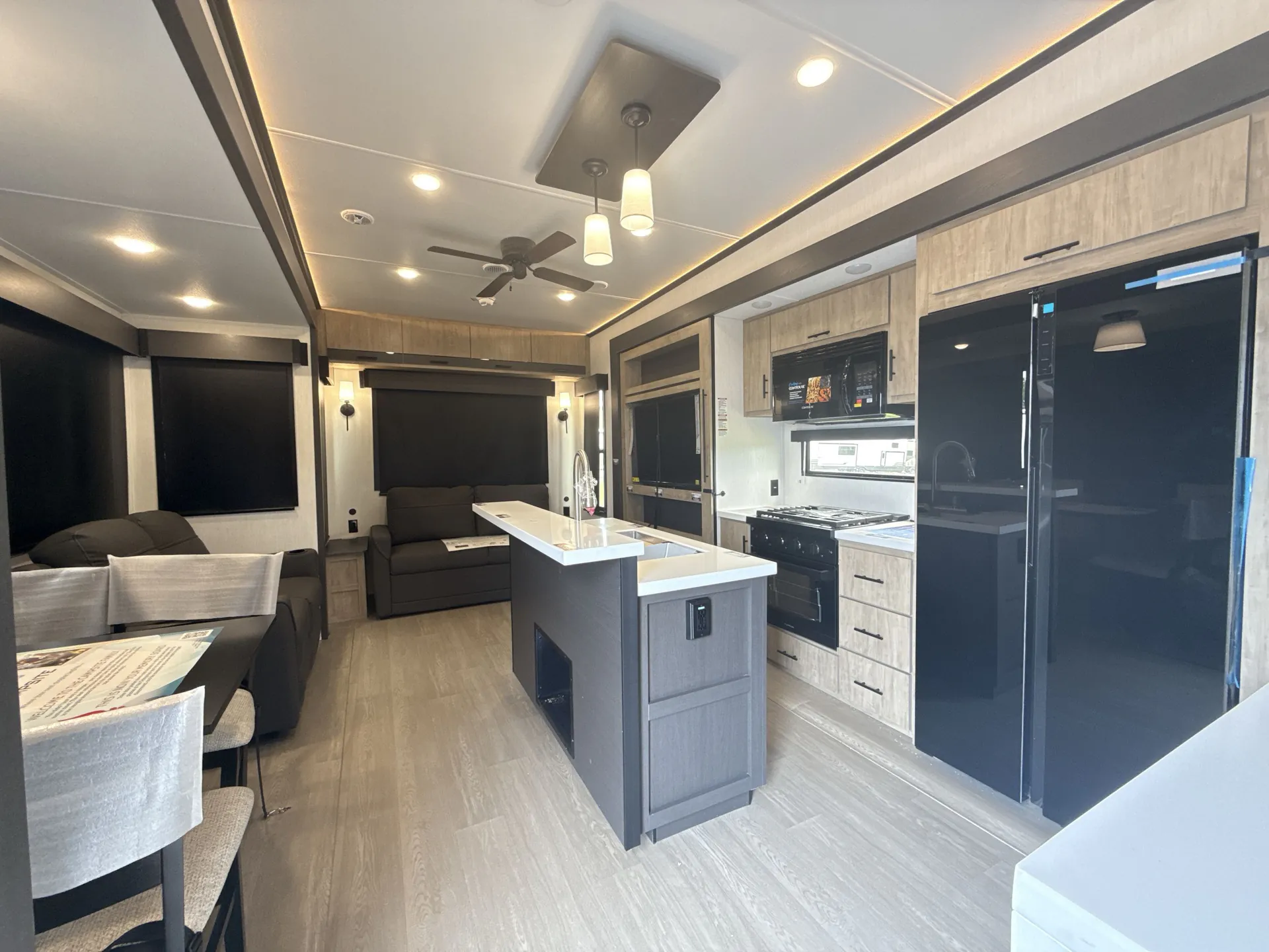 2026 Forest River Campsite Elite 32BAM — living area main