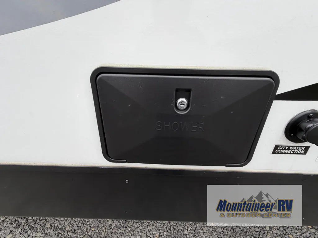 2024 Coachmen Freedom Express Ultra Lite 274RKS, Photos photo 12