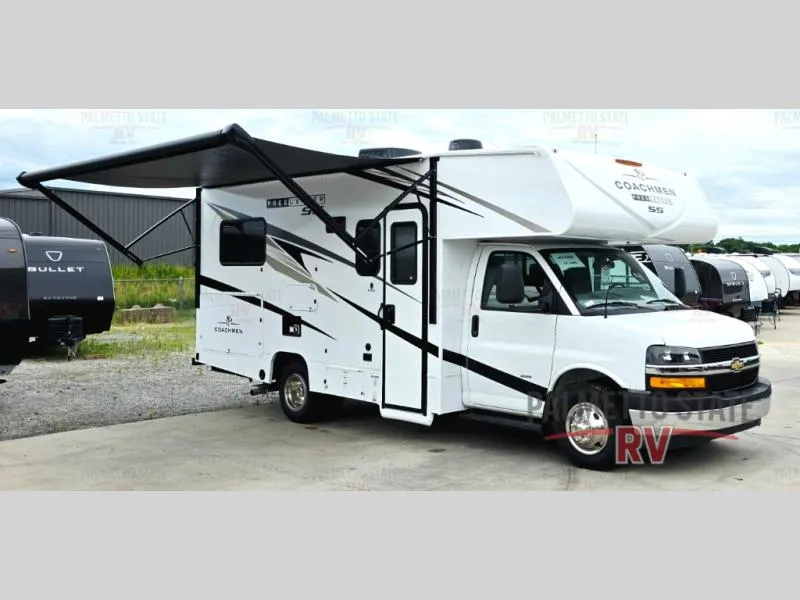 2027 Coachmen Freelander 21QSS CHEVY 3500 - Photo 3