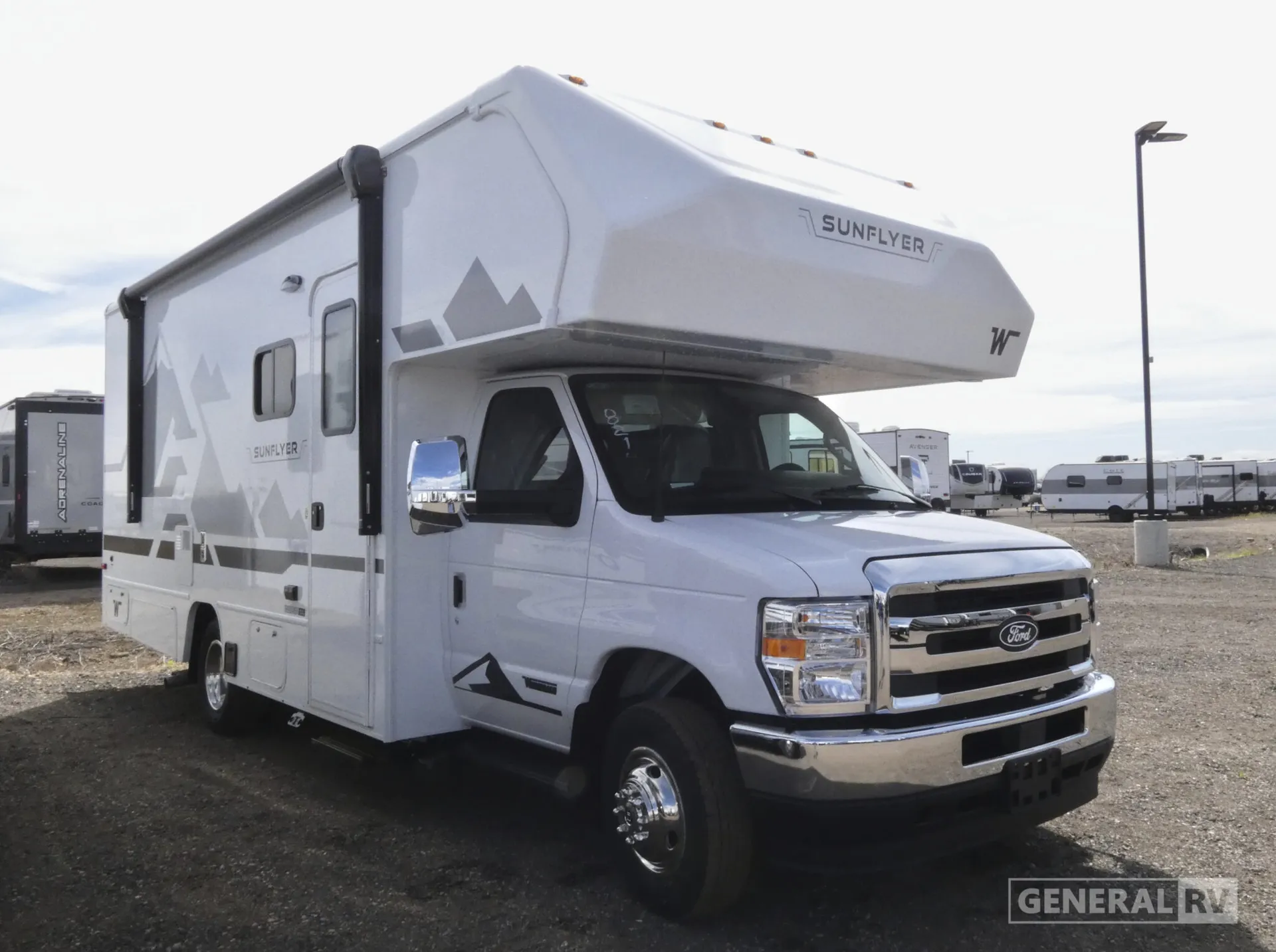 2027 Winnebago Sunflyer 22RS - Photo 2