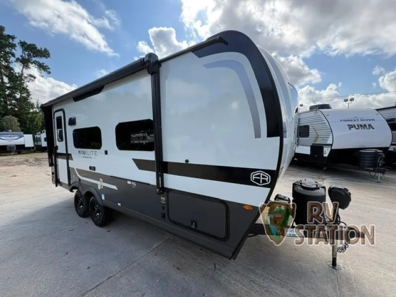 2027 Forest River Rockwood Mini Lite 2109S - Photo 2