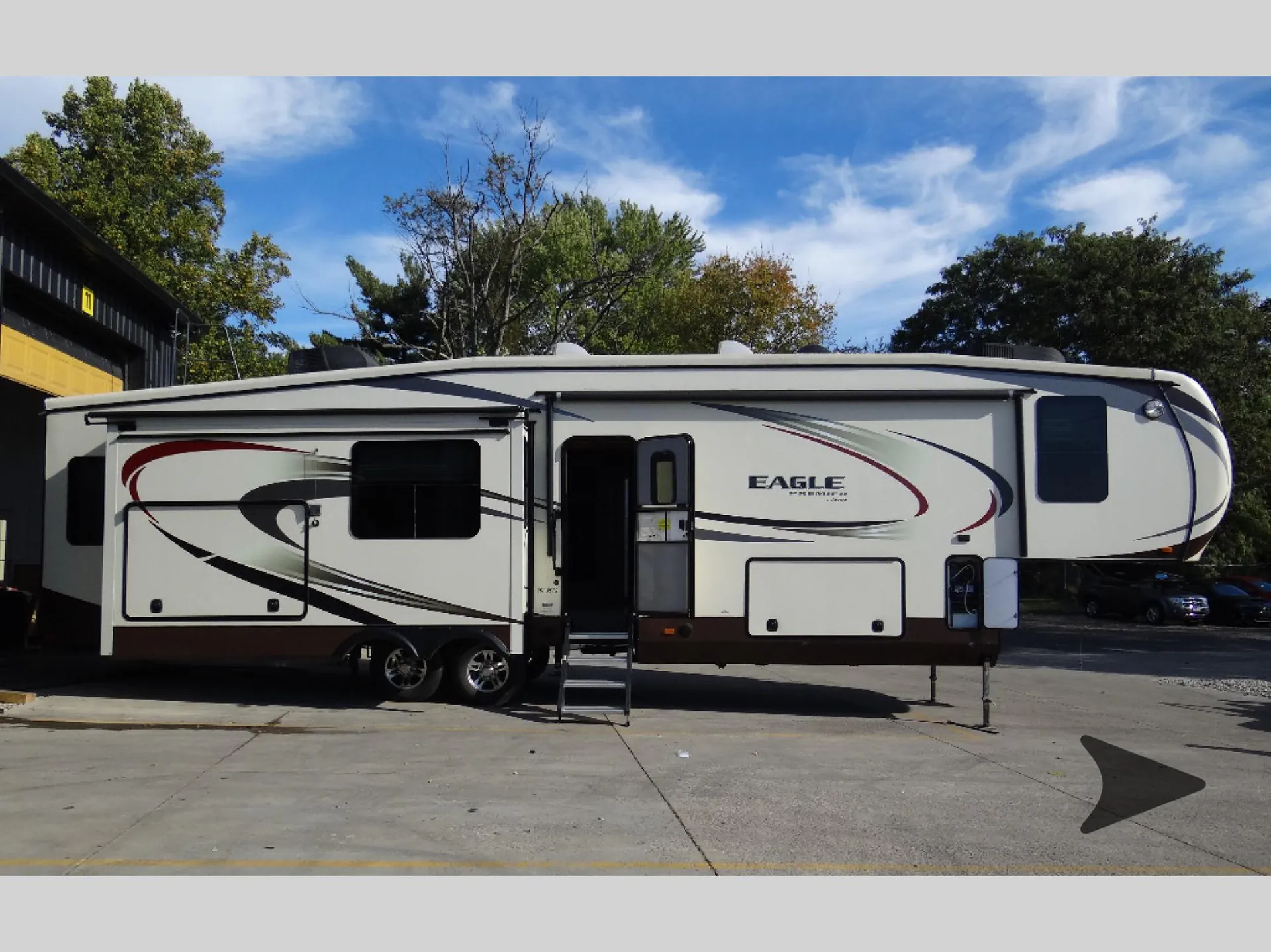 2015 Jayco Eagle Premier 351RSTS - Photo 3