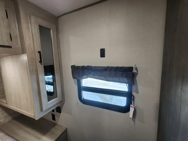 2026 Coachmen Catalina Legacy Edition 273DBHCK, Photos photo 42