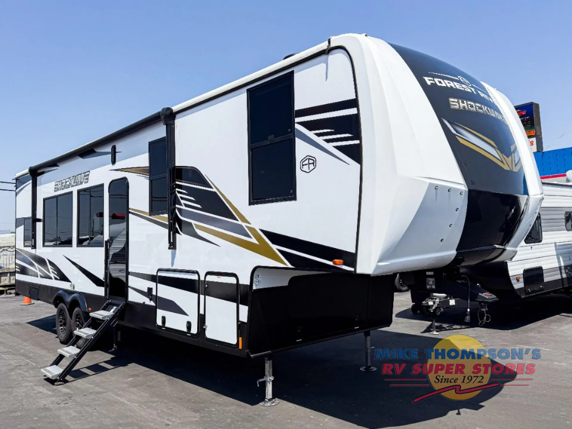 2025 Forest River Shockwave 3216GX - Photo 2