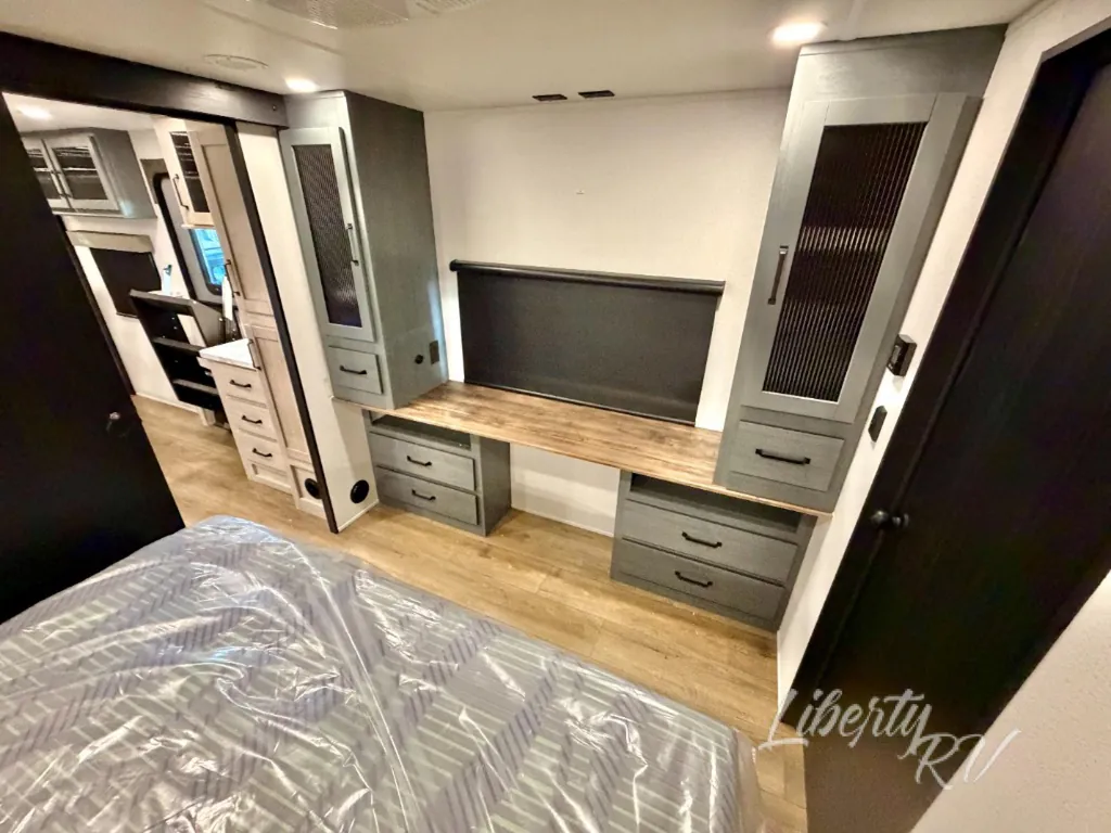 2027 Forest River Solaire 3300FLBS, Photos photo 19