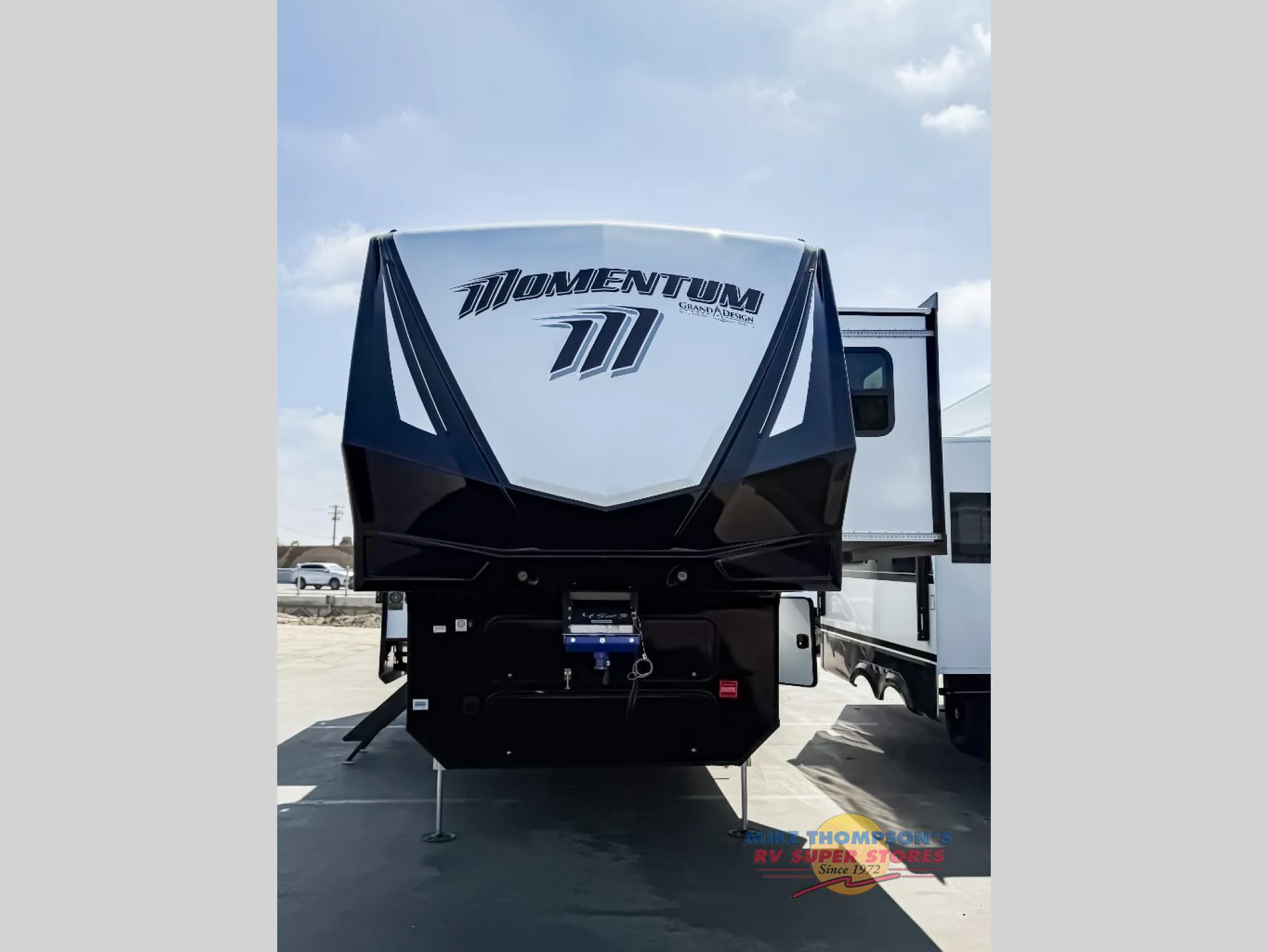 2026 Grand Design Momentum 414M - Photo 3