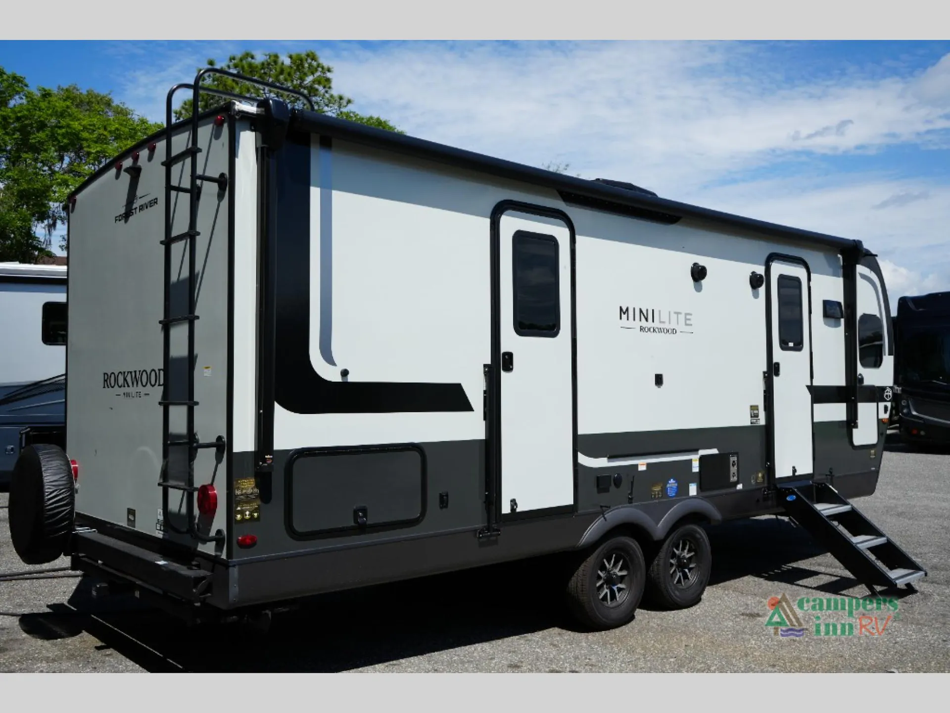 2026 Forest River Rockwood Mini Lite 2506FK — Photo 6