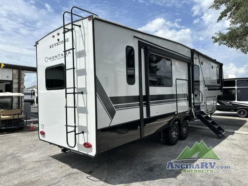 2026 Keystone Montana High Country 325RK - Photo 3