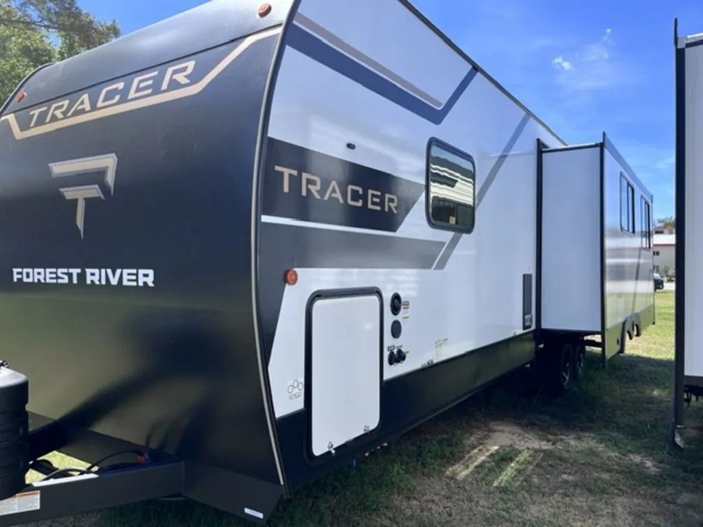 2027 Forest River Tracer 286RL, Photos photo 3