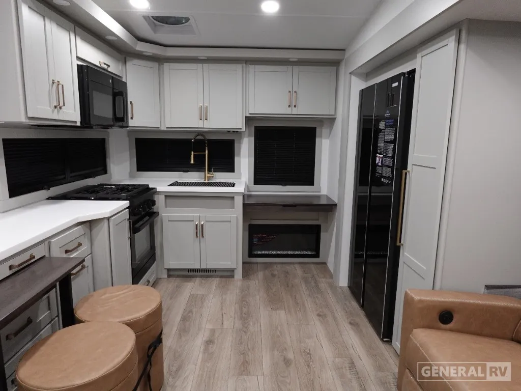 2026 Brinkley Model Z 2680 - Photo 4
