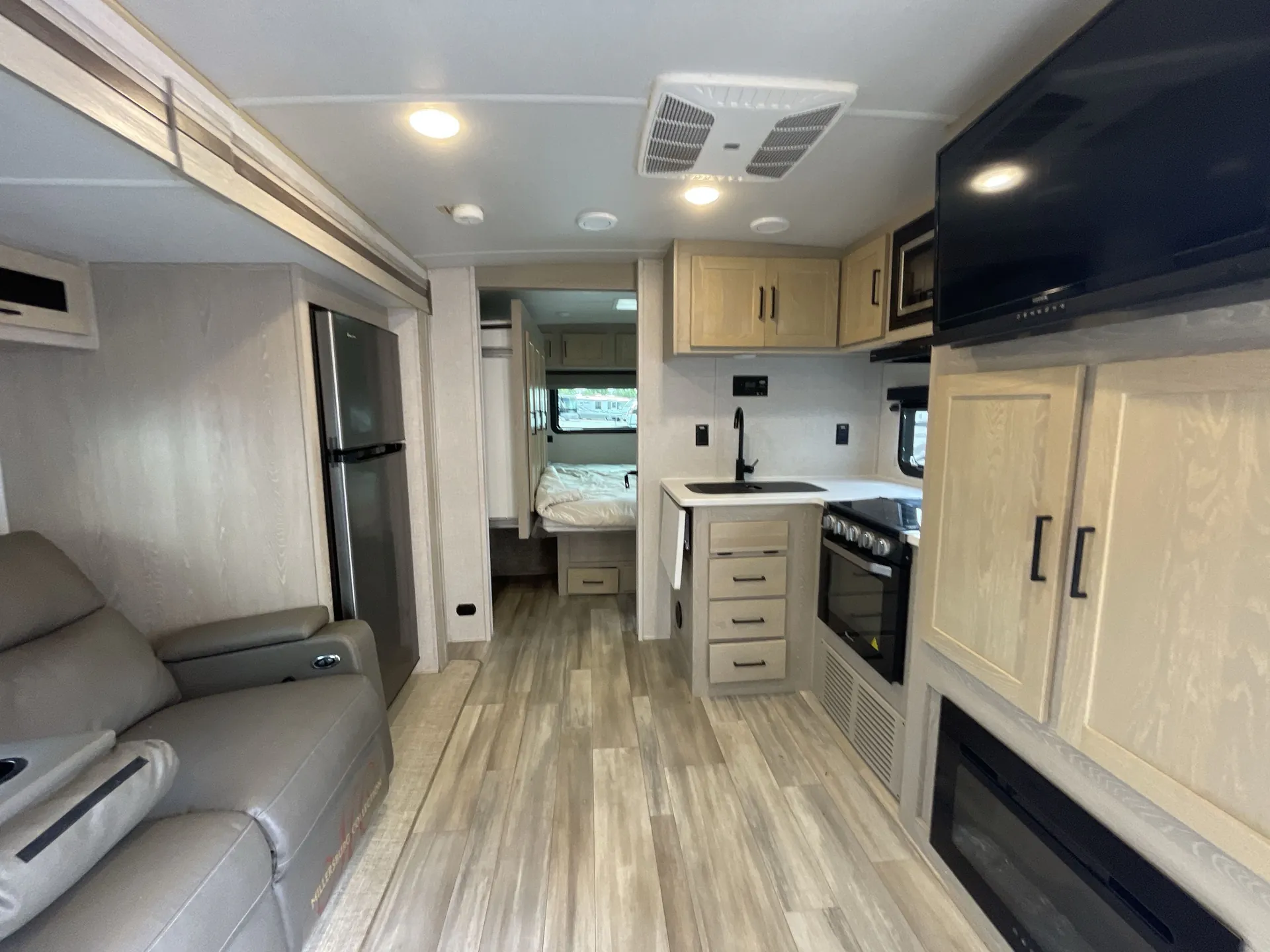 2023 Forest River Flagstaff Micro Lite 25FBLS — living area main