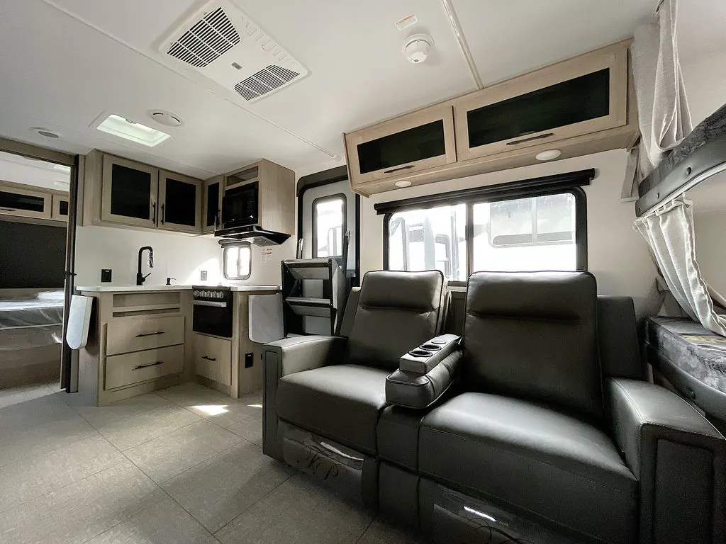 2026 Grand Design Imagine XLS 25DBE, Photos photo 13