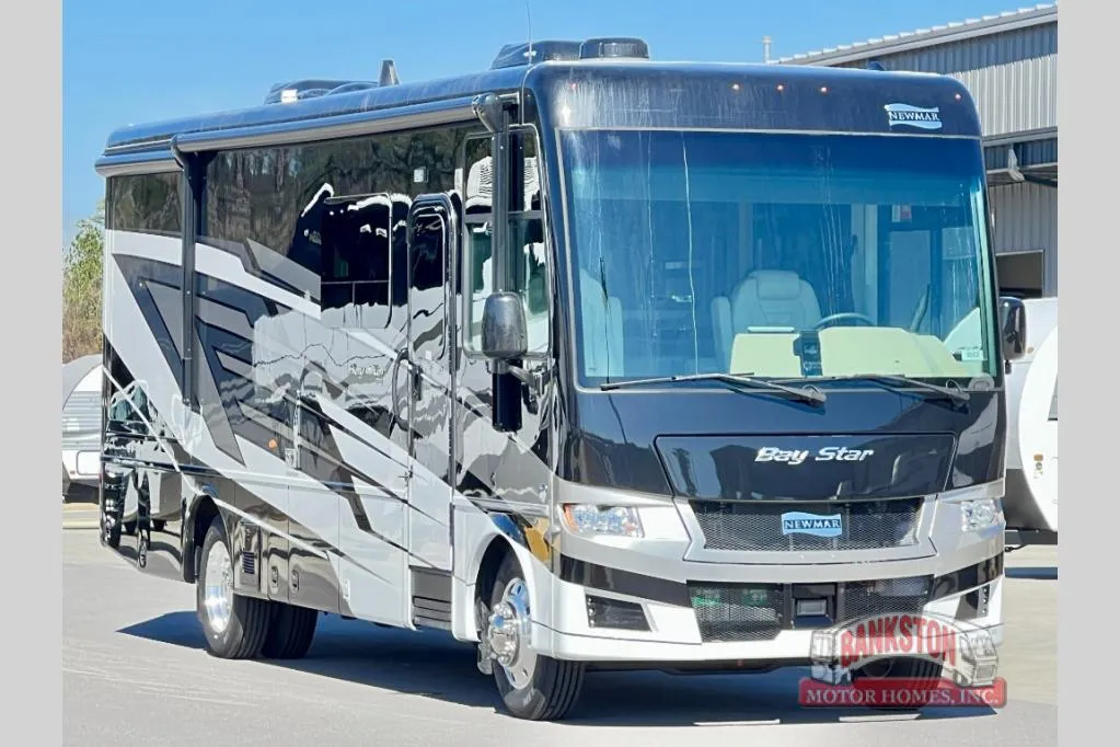 2025 Newmar Bay Star 3014 - Photo 2