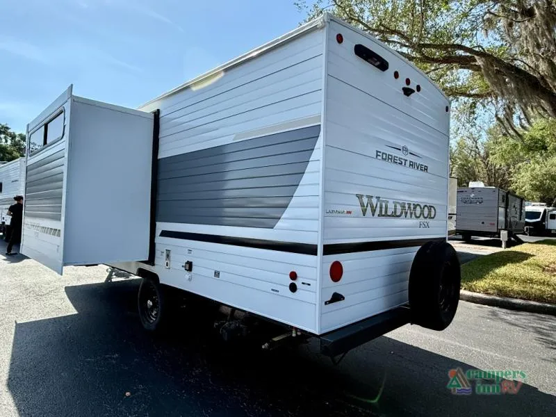 2026 Forest River Wildwood FSX 178ICE — Photo 6