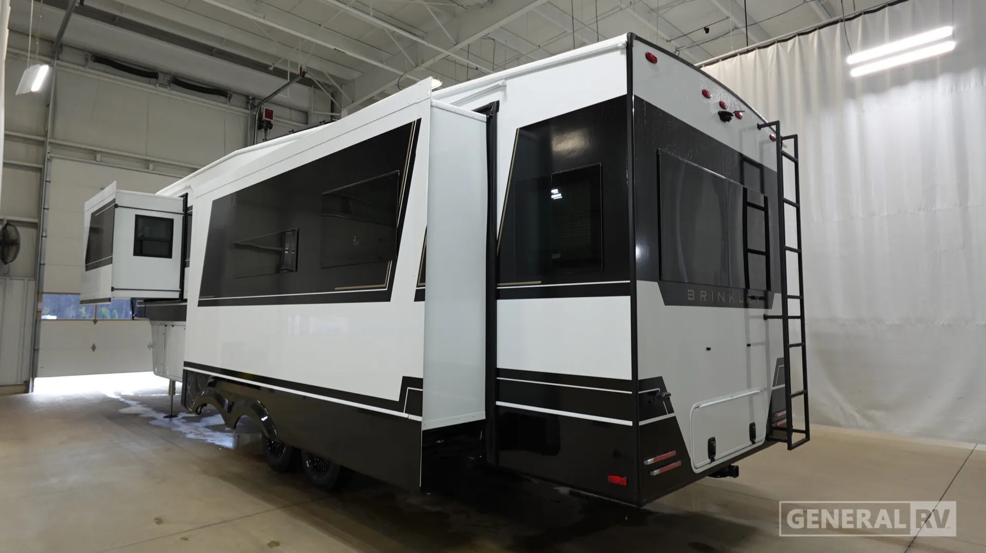 2026 Brinkley Model Z 3100 - Photo 4