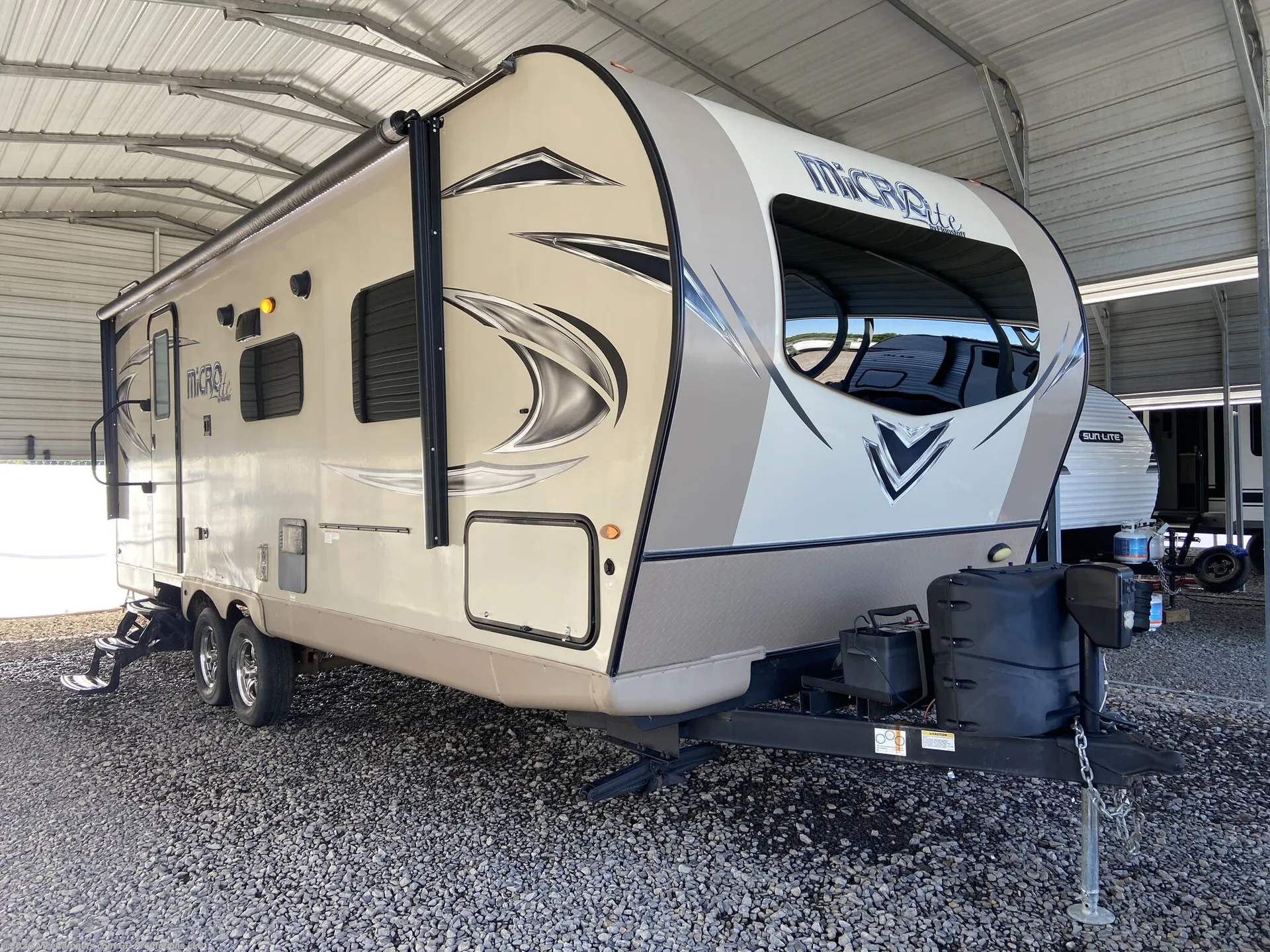2018 Forest River Flagstaff Micro Lite 25FBLS - Photo 2