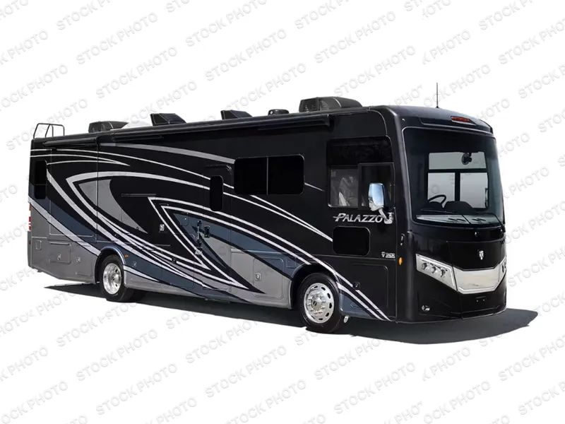 2024 Thor Motor Coach Palazzo 33.6 - Photo 2