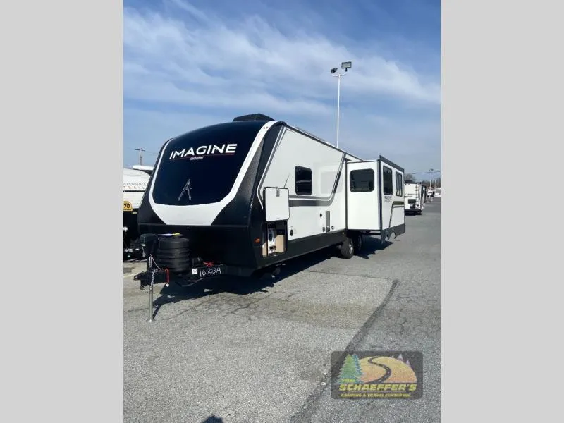 2025 Grand Design Imagine 2670MK - Photo 4