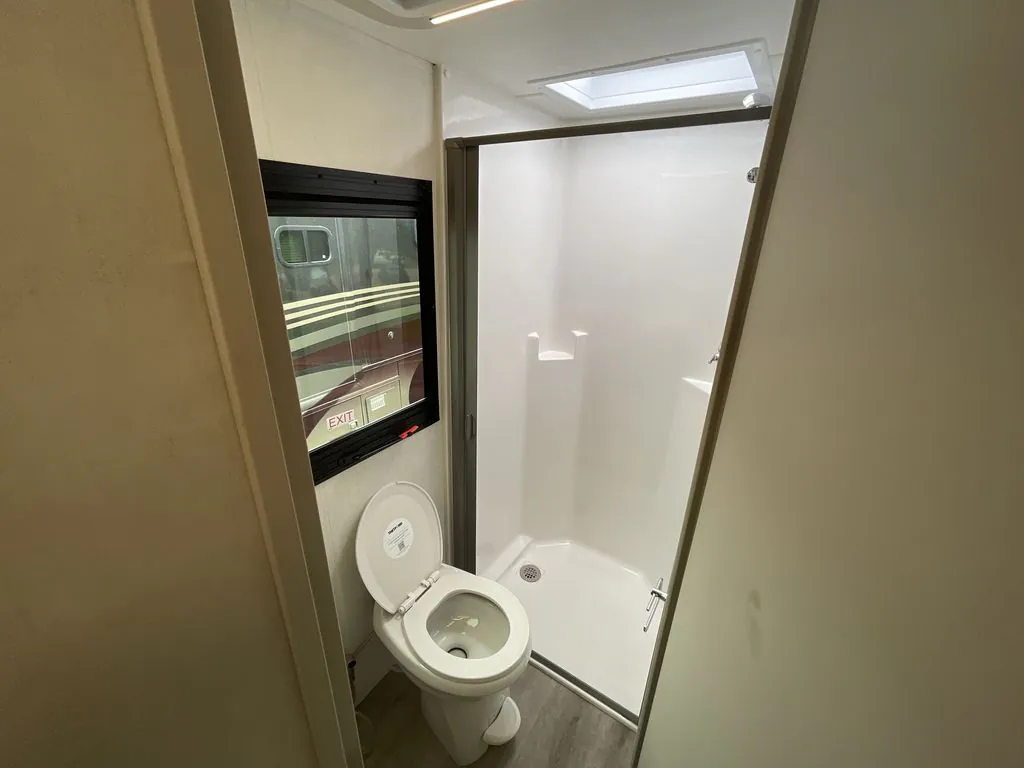 2027 Tiffin Wayfarer 25 PW, Photos photo 24