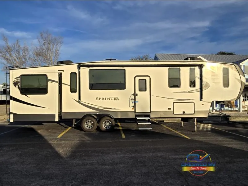 2017 Keystone RV Sprinter 353FWCEN - Photo 2
