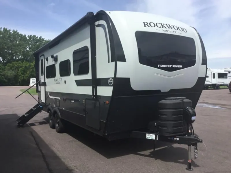 2026 Forest River Rockwood Mini Lite 2205S - Photo 2