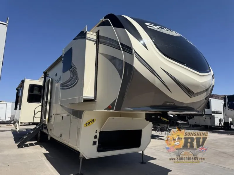 2019 Grand Design Solitude 385GK - Photo 2