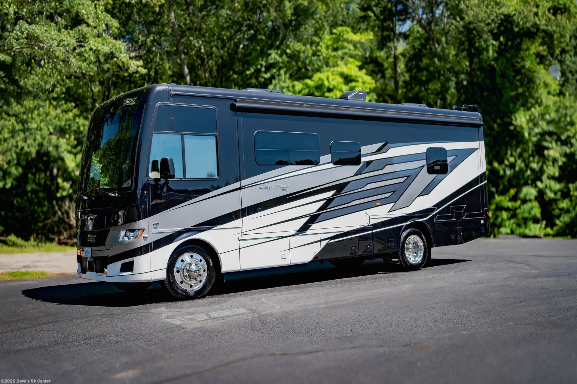 2025 Newmar Bay Star 3014 - Photo 4