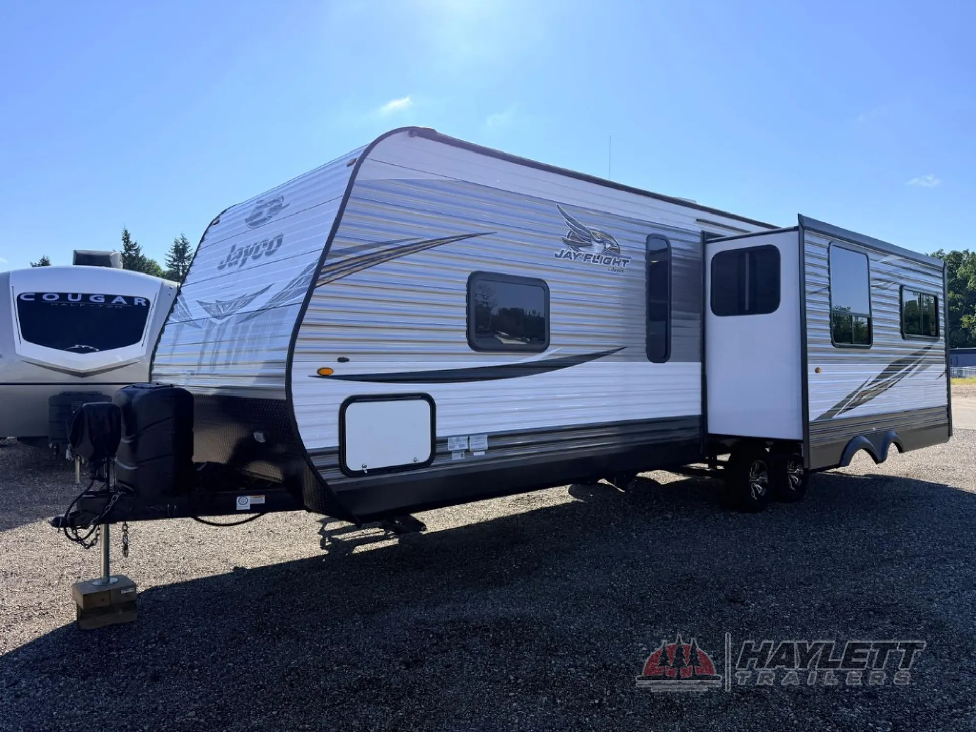 2020 Jayco Jay Flight 28RLS dealer photo 2 from Haylett Trailer