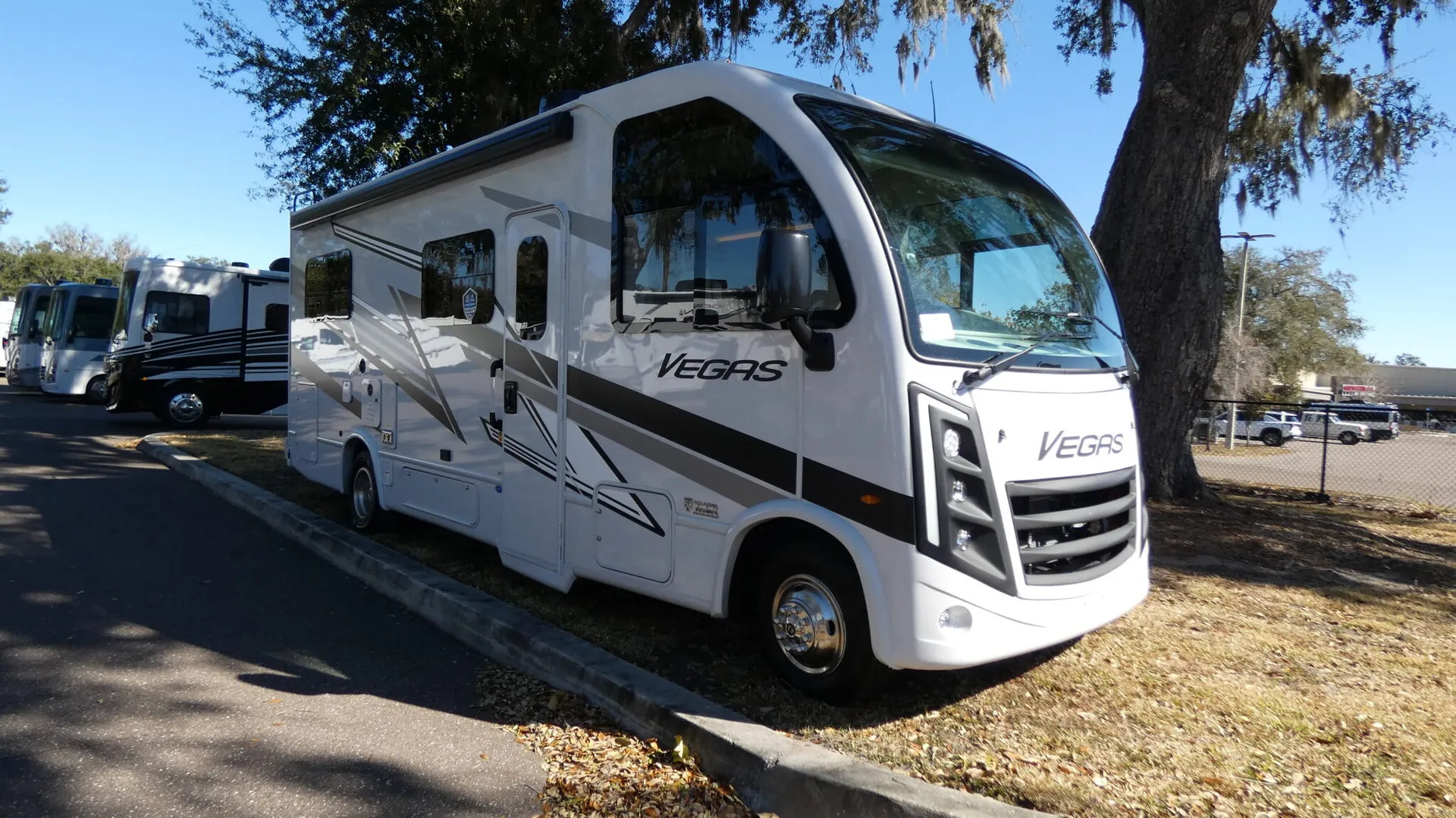 2026 Thor Motor Coach Vegas 24.1 - Photo 2