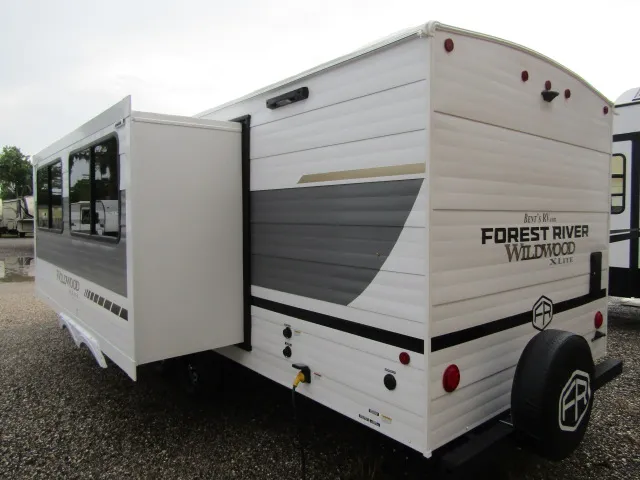 2026 Forest River Wildwood Xlite 25ICE - Photo 4