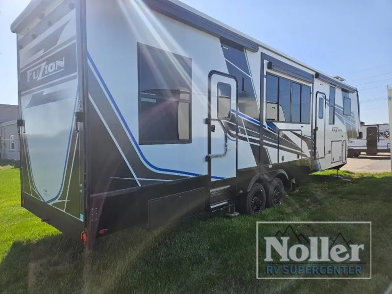 2025 Keystone Fuzion 373 - Photo 4