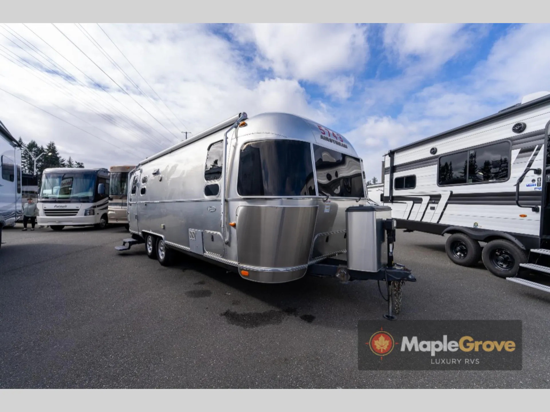 2015 Airstream Flying Cloud 25FB - Photo 2
