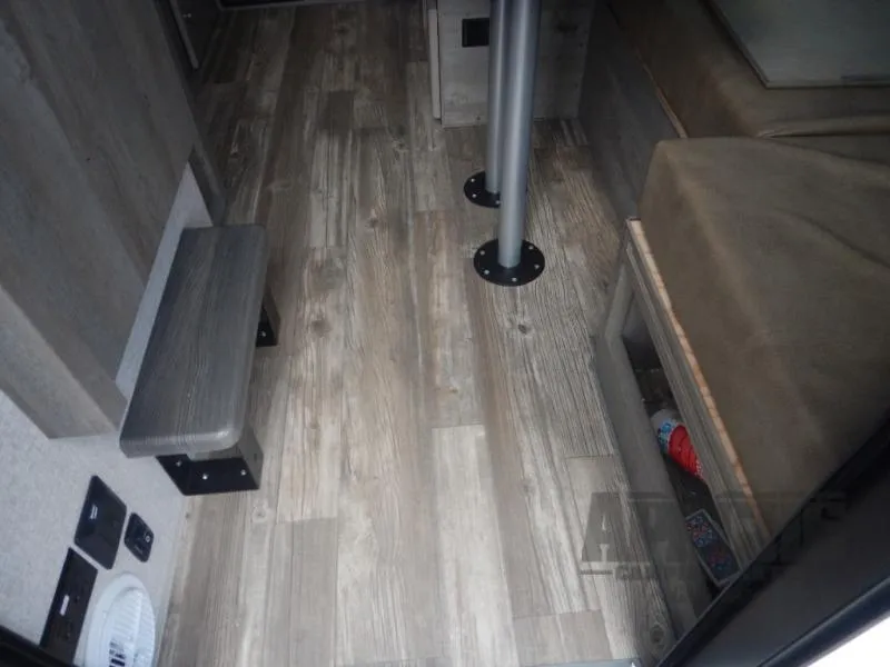 2026 Northwood Wolf Creek 850 - Photo 3